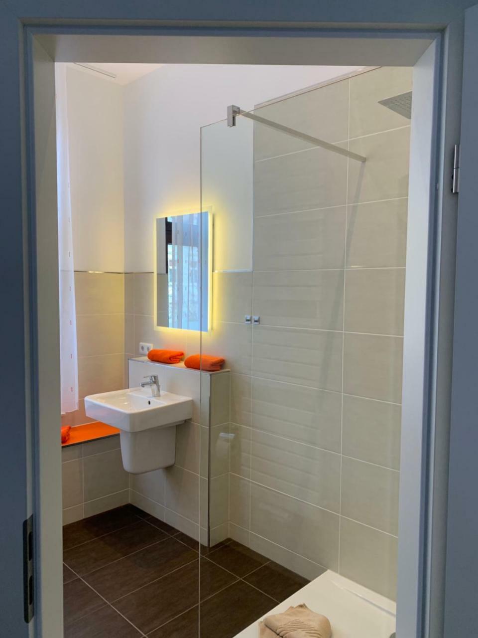 Pensionett Bernburg Esterno foto