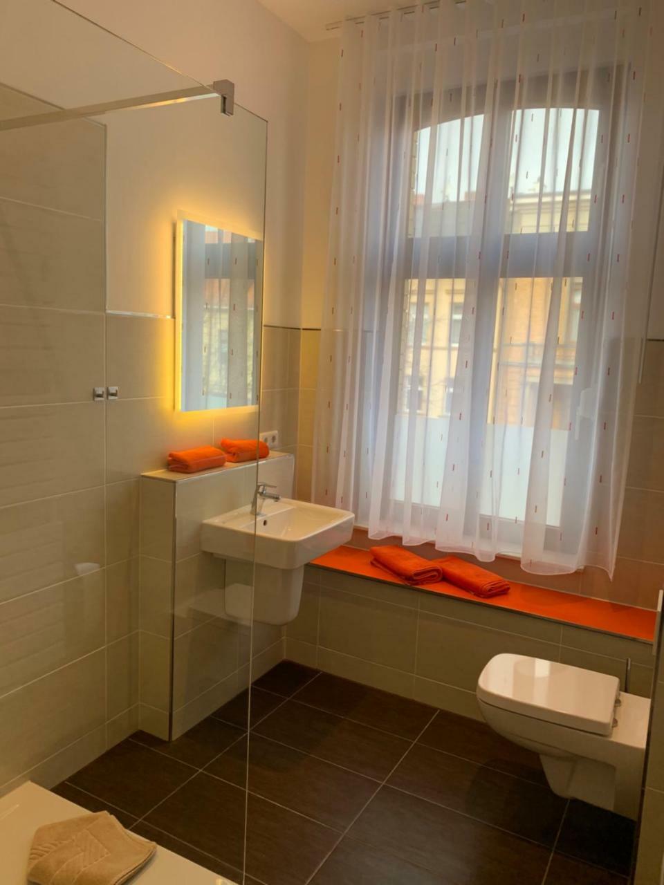 Pensionett Bernburg Esterno foto
